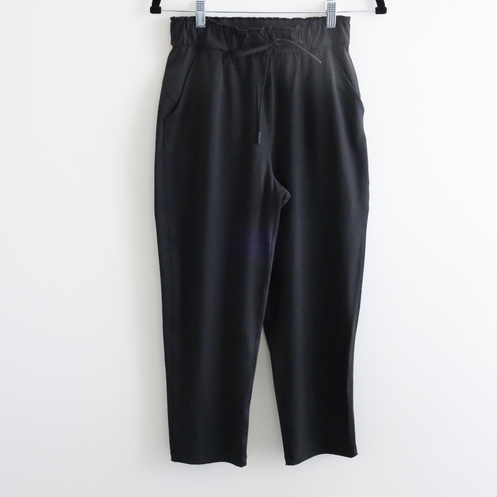 Lululemon On The Fly Crop